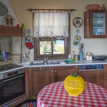 Kiparissi Halkidiki Villa *