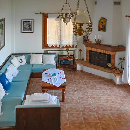 Kiparissi Halkidiki Ierissos